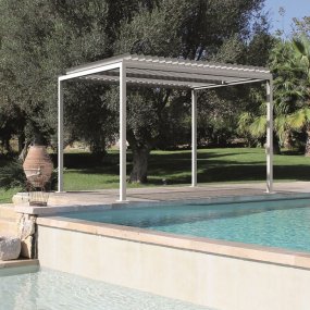 pergola beach shade
